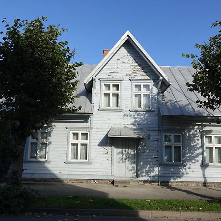 Alice Backyard-Holiday Home And Spa Пярну Экстерьер фото